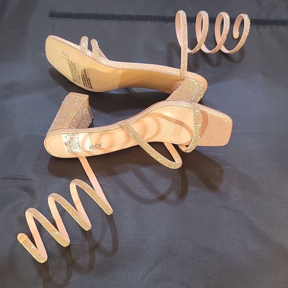 BRAND NEW DELICACY RHINESTONE DIAMOND CHUNKY HEEL PLATFORM SANDAL - Picture 3 of 15